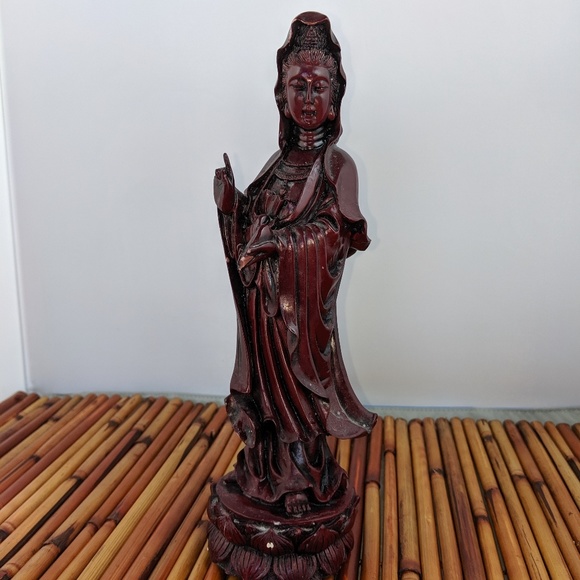 unknown Other - Qian Yin goddess of compassion resin magenta